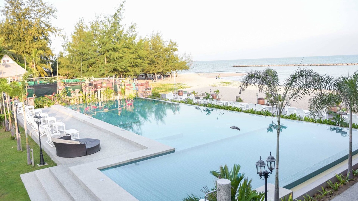 Hat Chao Samran Hotel | Seaman Resort