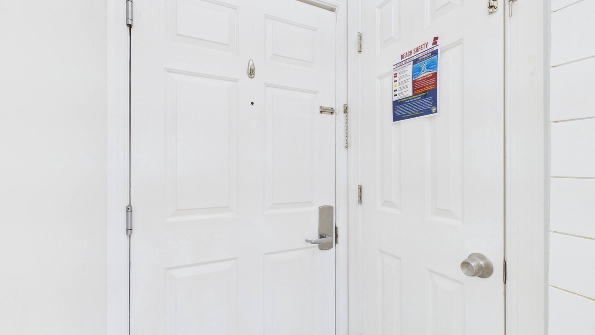 Seacrest Beach Condo | "Seas the Day 30A" #242 Studio Sleeps 2