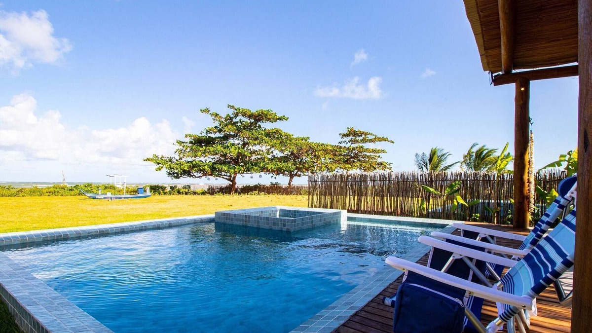 Sao Miguel dos Milagres Ski Chalet | Seaside House in Milagres for 13 People