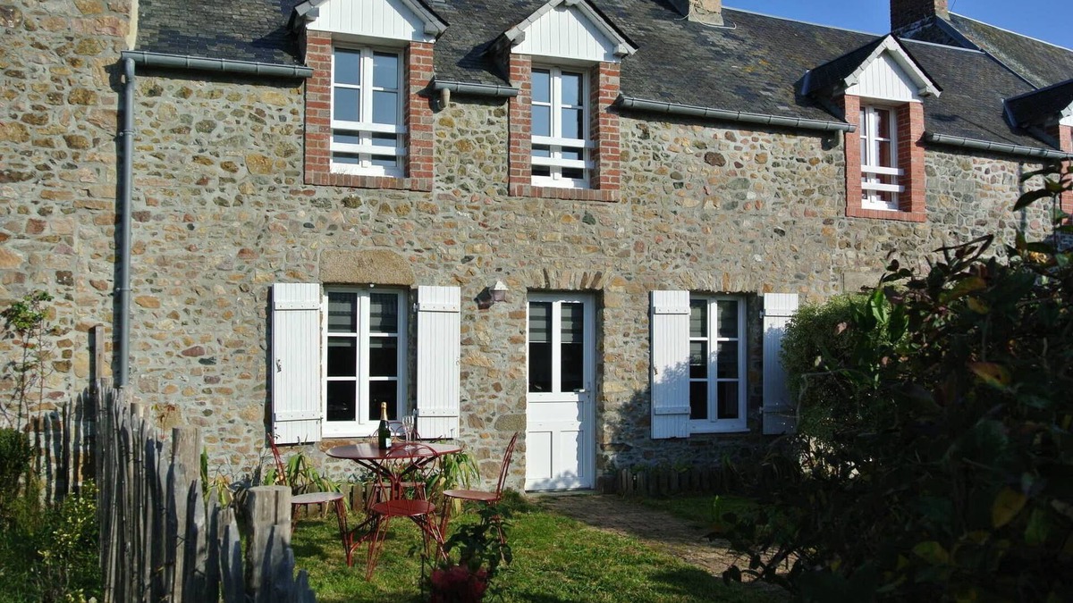 Gouville-sur-Mer House | Seaside, charming fisherman's house, WIFI