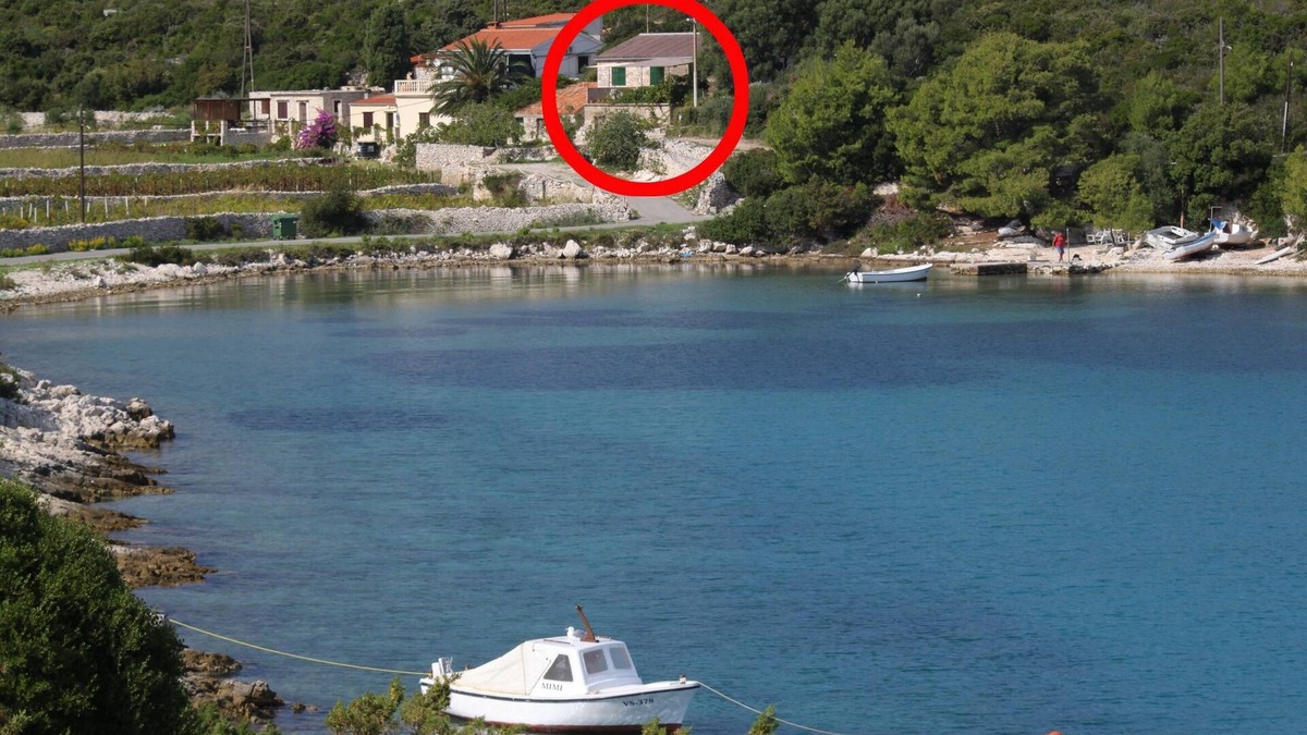 Cove Rogacic House | Seaside holiday house Cove Parja, Vis (K-8892)