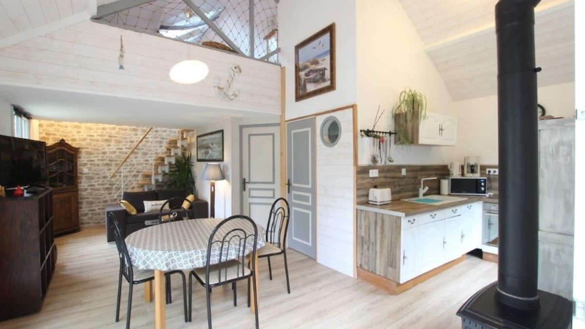 Bretteville-sur-Ay House | SEASIDE HOUSE 100 M