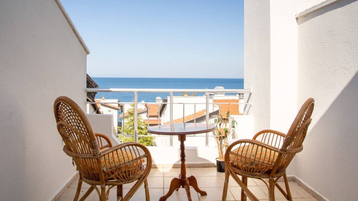 Karaburun Apartment | Seaside House w/ Amazing View in Karaburun, Izmir