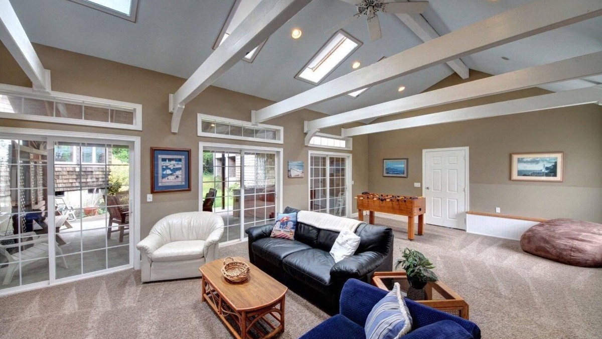Seaside House | Seaside Manor: Family friendly with, great place for large group.