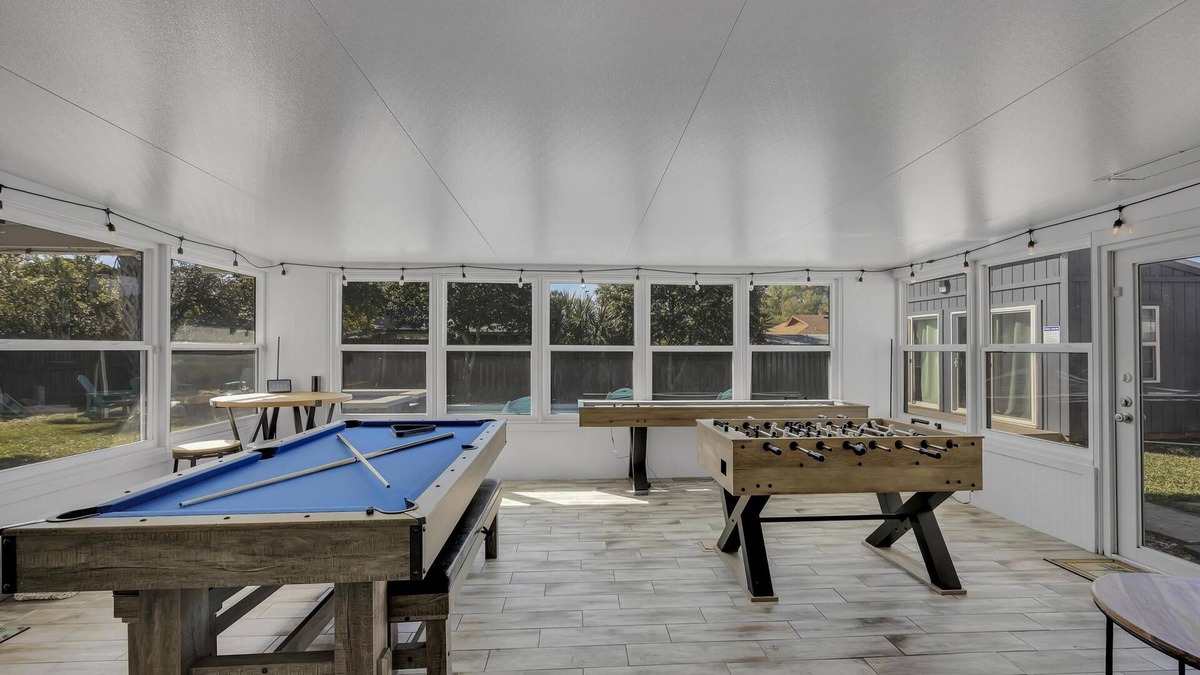 Dolphin's Cove House | Seaside Paradise - Pool Hottub Game Room