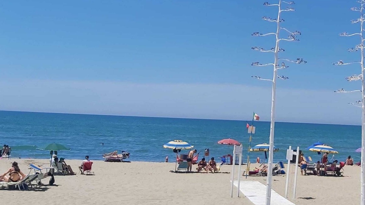 Torvaianica Apartment | Seaside, Rome, Culture and nature Holiday home 150 m from the sea and 30 min from Rome