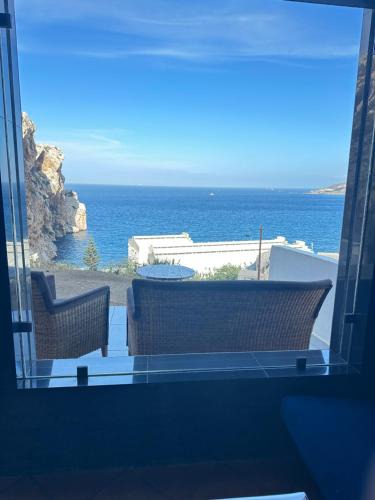 Belyounech Apartment | "Seaside Studio with Stunning Views in Belyounech