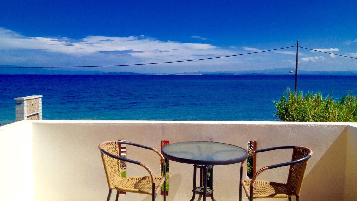 Skala Neon Kidonion Villa | Seaside Villa, 2 bedrooms, Lesbos Island Greece