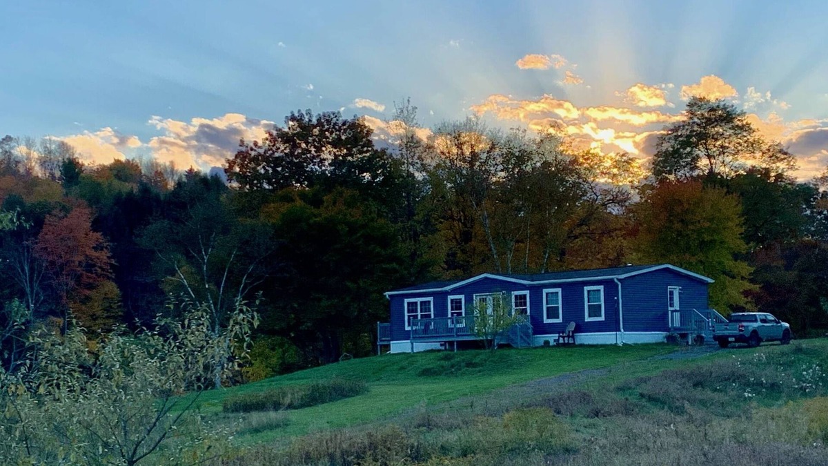 Windham House | Seasonal rental: Pet friendly home near Windham and Hunter Ski Resorts