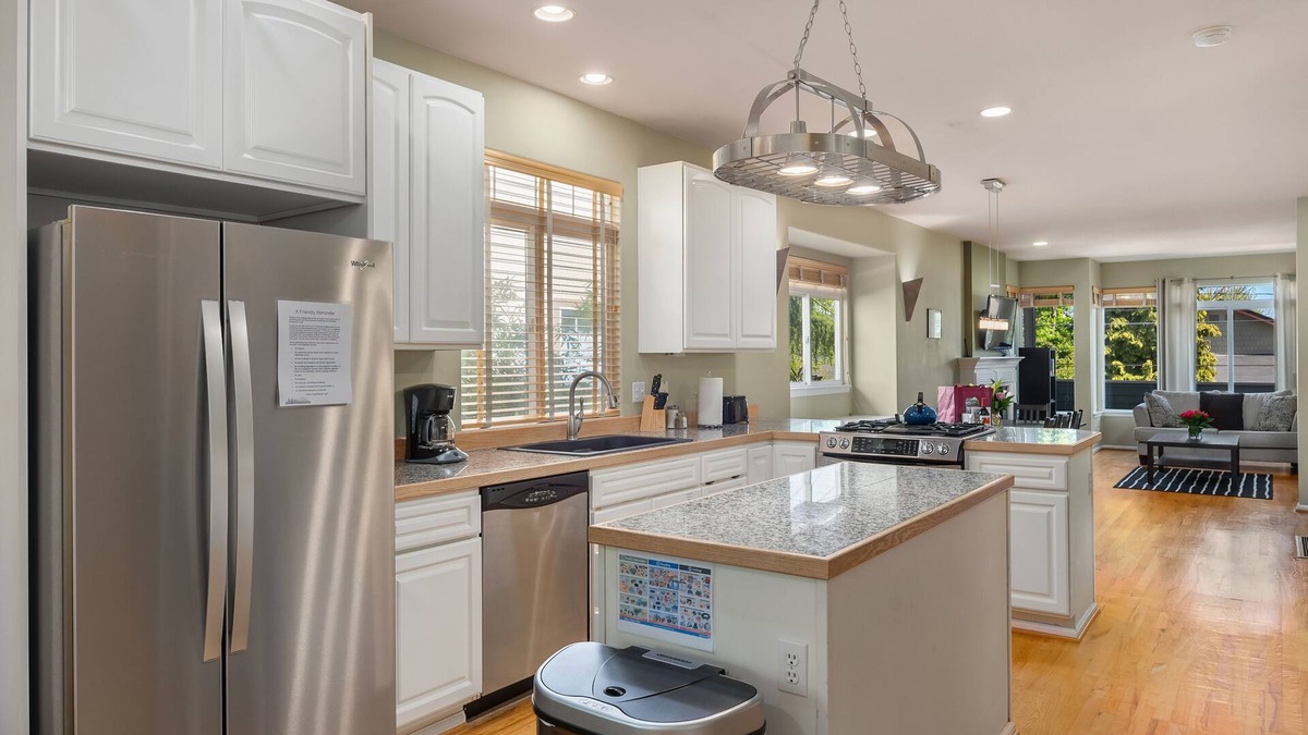 Miller Park House | Seattle Vacation Home: The Vineyard