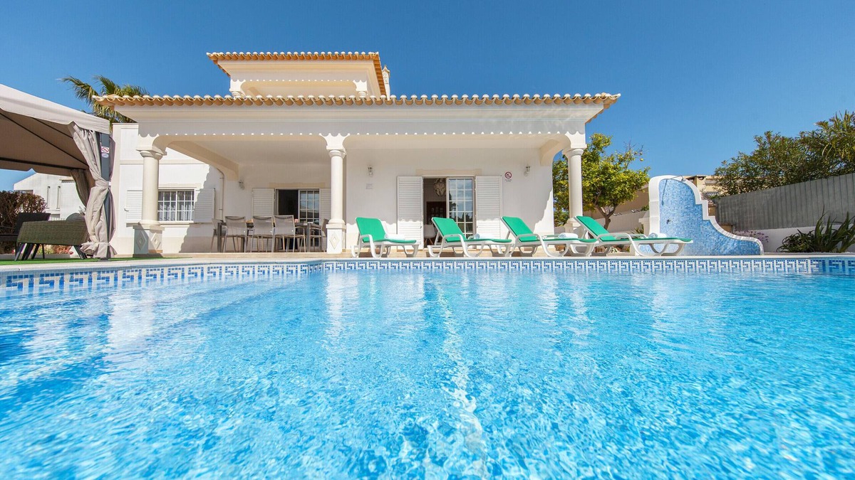 Cerro de Aguia Villa | Seaview, Heatable Pool & BBQ in Albufeira