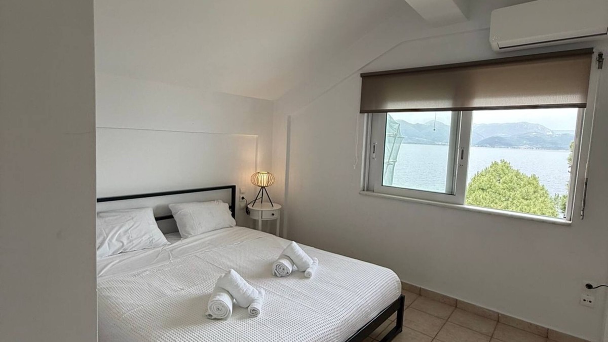 Psathopirgos Apartment | Seaview Villa at Rodini