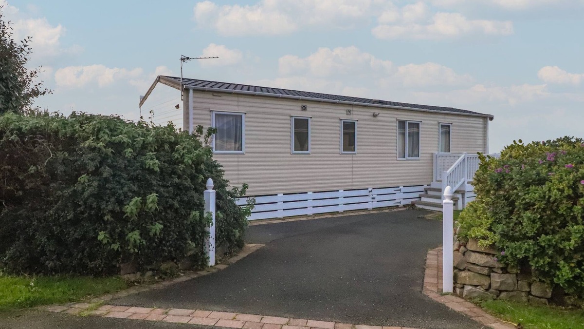 Nefyn Cottage | SEAVIEWS, pet friendly, country holiday cottage in Nefyn