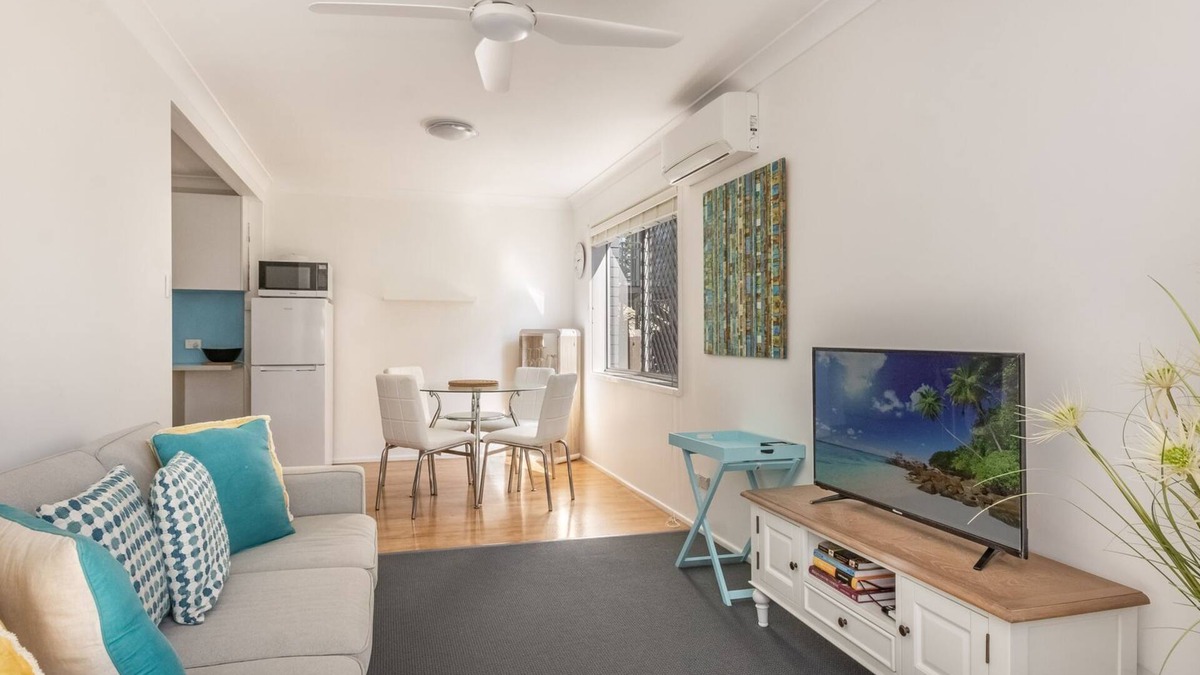 Yamba House | Seawest 1 | Entrance Harbour Street