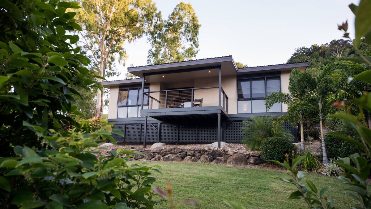 Palm Grove Resort | Seclude - Hillside Asylum