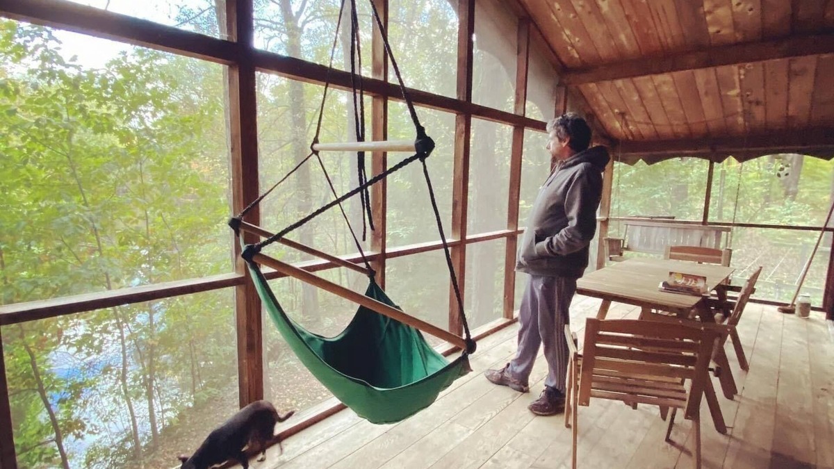 Lawrence Cabin | Secluded Cozy Cedar Wood Cabin in 20 acres of native woods, on the Paw Paw river