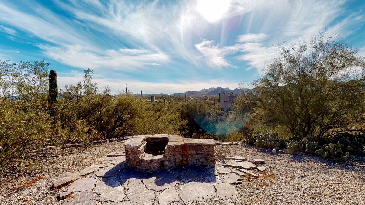Tucson House | Secluded, dog-friendly home on 3.5-acres with mountain views & upper deck