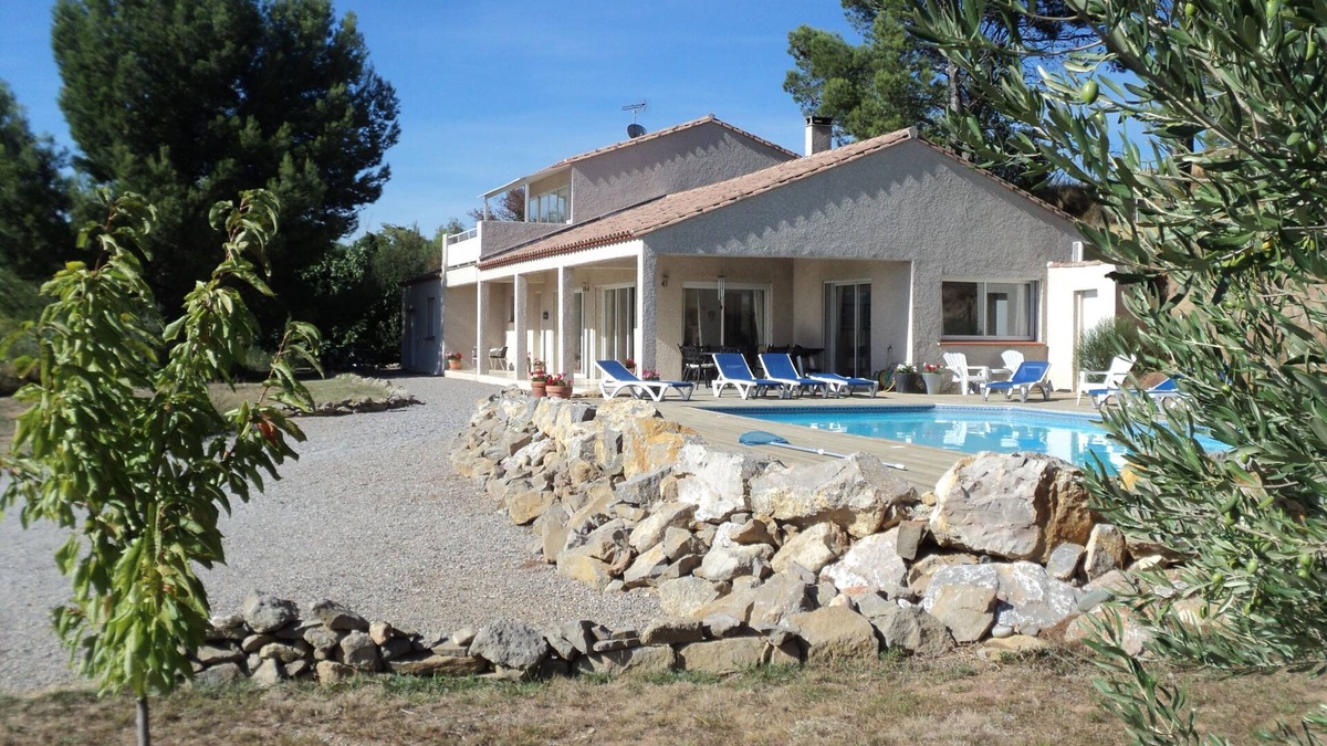 Azille Villa | Secluded, Exclusive spacious villa with private heated pool, full air-con, Wi-Fi