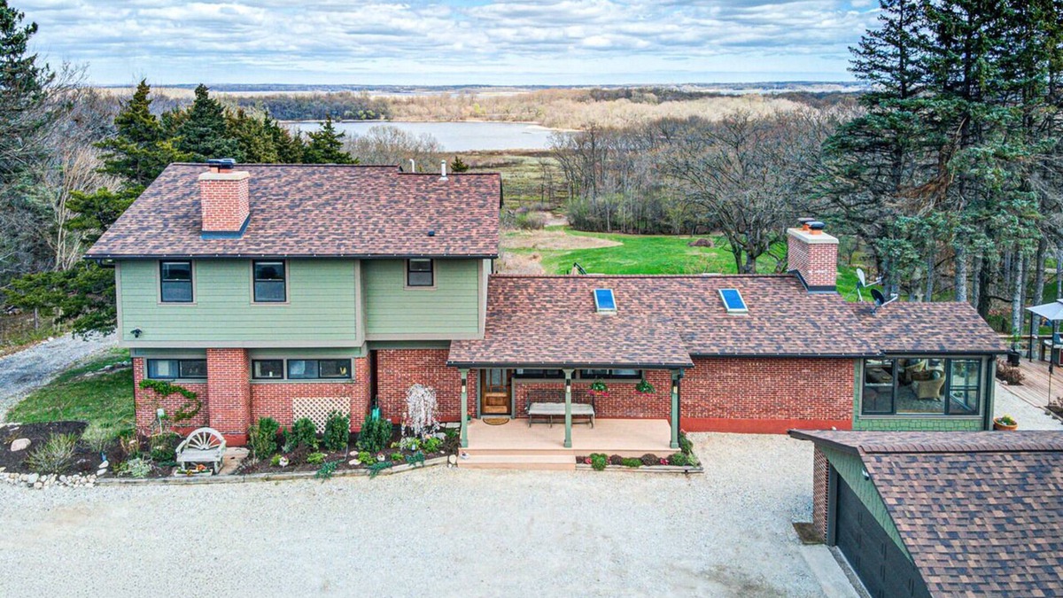 Solon Mills House | Secluded Fox Lake Paradise: 15 Acres, Hot Tub, Game Room, Trails. Sleeps 10-16