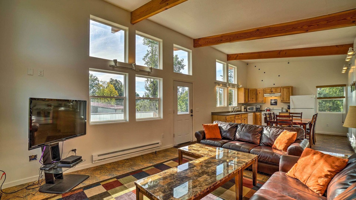 Fritz Creek House | Secluded Getaway w/Deck, Steps to Fritz Creek!