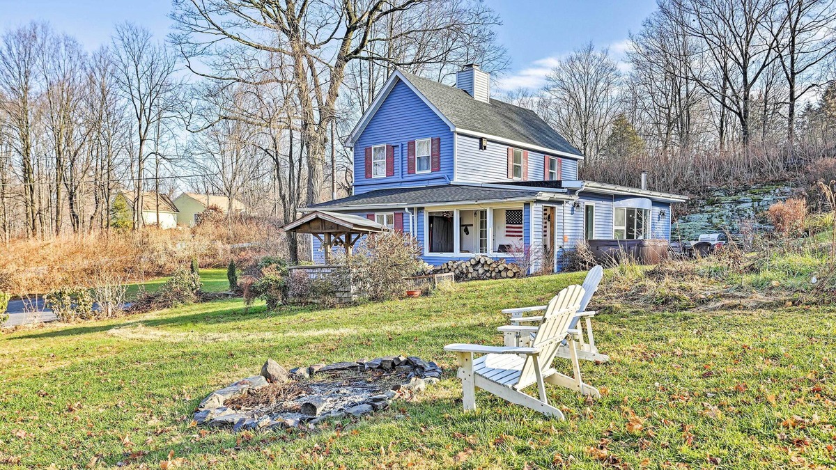Middle Hope House | Secluded Hudson Valley Hideaway, 6 Mi to Town