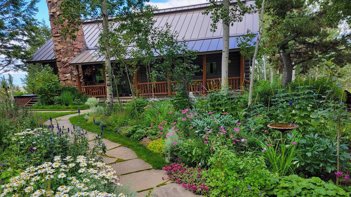 Jackson Hole House | Secluded mountain-view home with large deck, hot tub & fireplace - dog-friendly