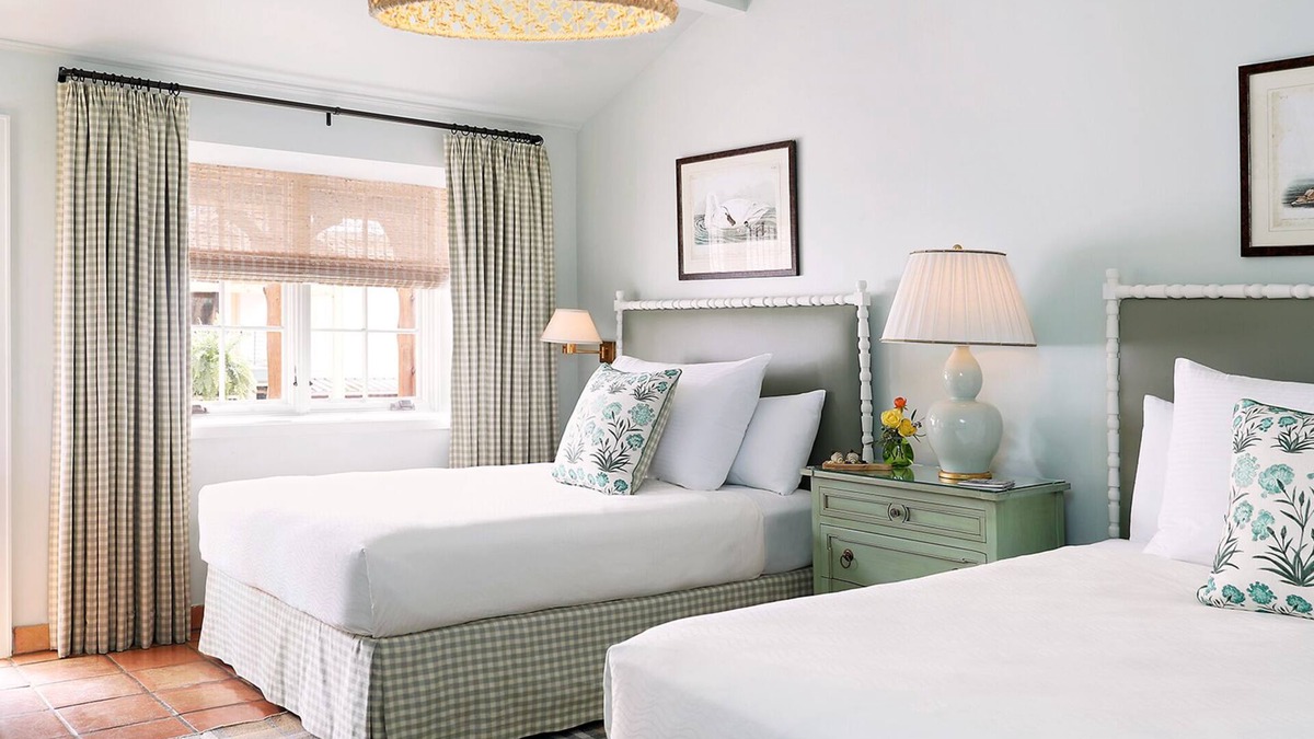 Austin Hotel | Secluded Pampering at a Lakeside Lodge with Award-Winning Spa Treatments