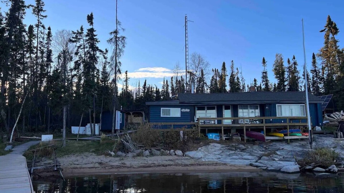 La Ronge Cabin | Secluded Remote Cabin on Beautiful Lac la Ronge *Boat Access ONLY*