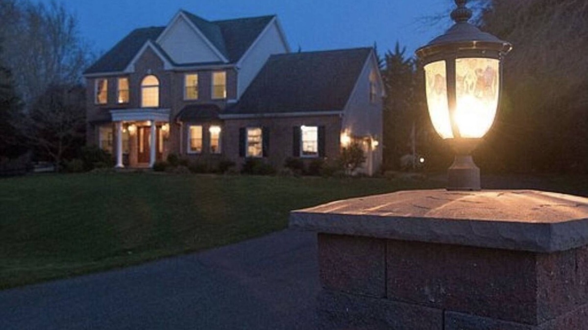 Middletown House | Secluded serenity. Perfect Holiday Get Away. Located near Historic Odessa DE.