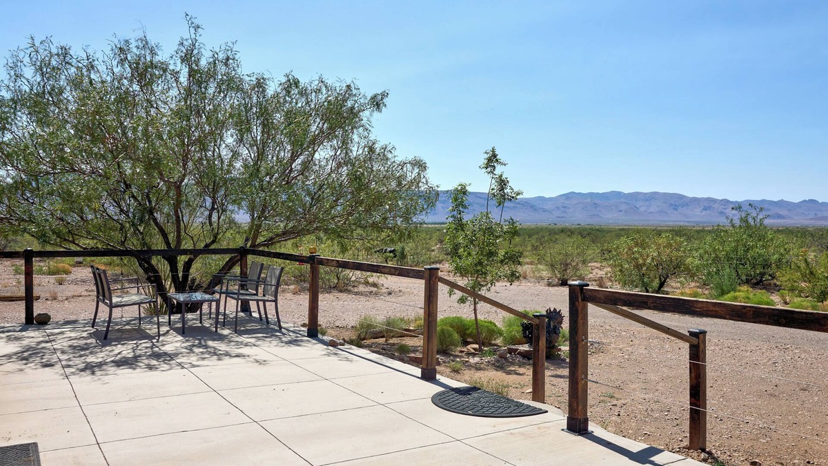 Portal House | Secluded Stargazing Mecca Near Cave Creek Canyon