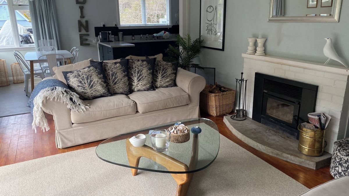 Le Bons Bay House | Secluded Stream Side Bungalow