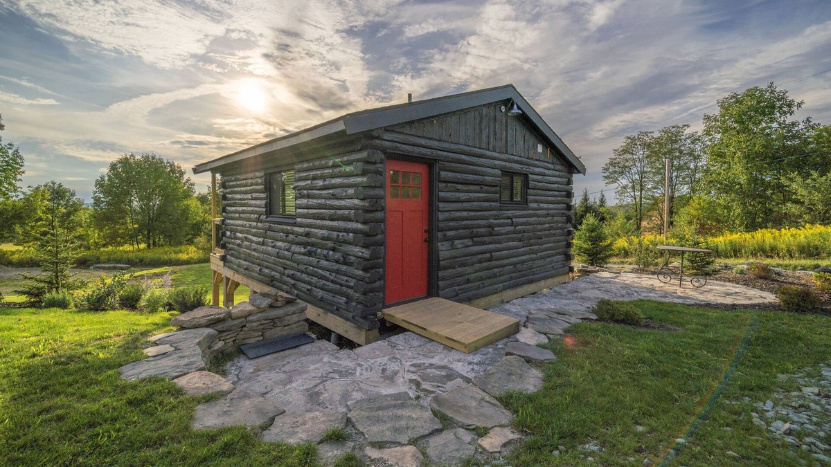 Thompson Cabin | Secluded Summer Cabin Near Trails w/Firepit, Hot Tub & Stargazing Views!