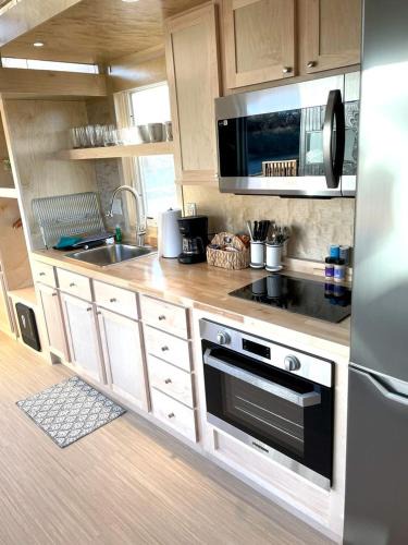 Pear Park House | Secluded Tiny House Oasis in Grand Junction Perfect for Experiencing Nature in Comfort