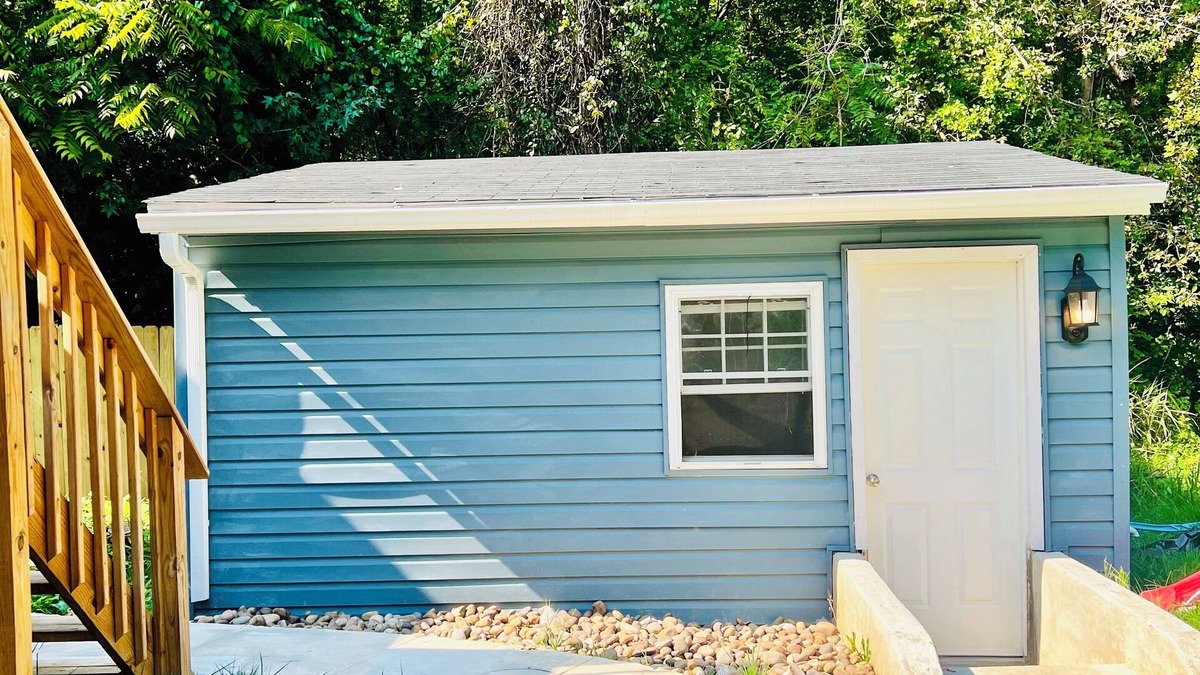 Marley House | Secluded Tiny Pool House -Private Pool -Self Check in