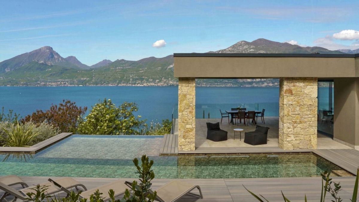 Brenzone sul Garda Villa | Secluded villa, epic views & pool - 6 mins drive from town centre and pubic beach.