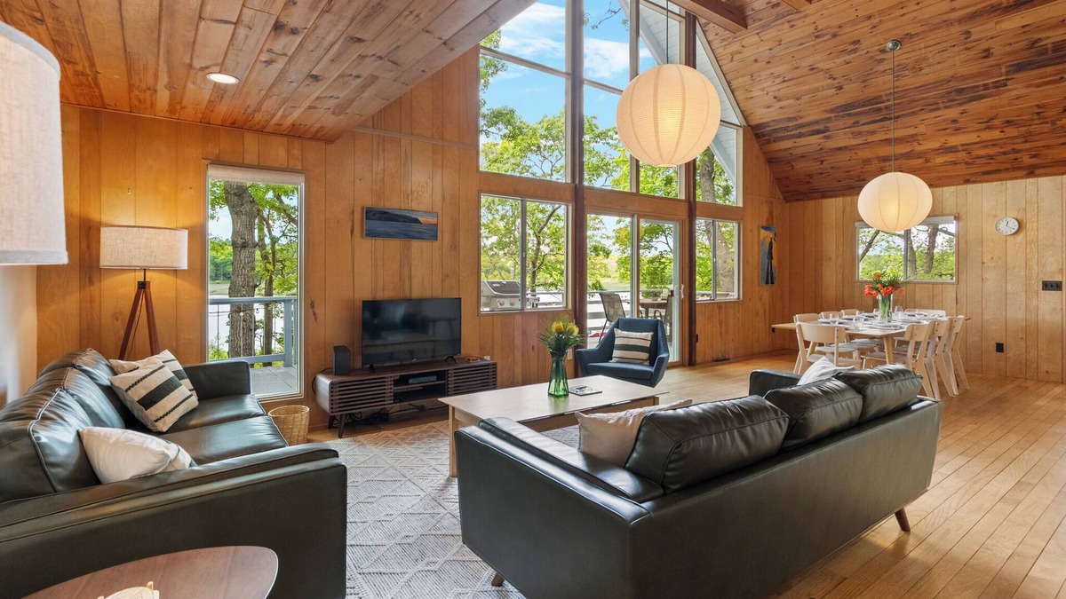 Wareham House | Secluded Waterfront Retreat for 8 - Private Dock, Water Views & Game Room