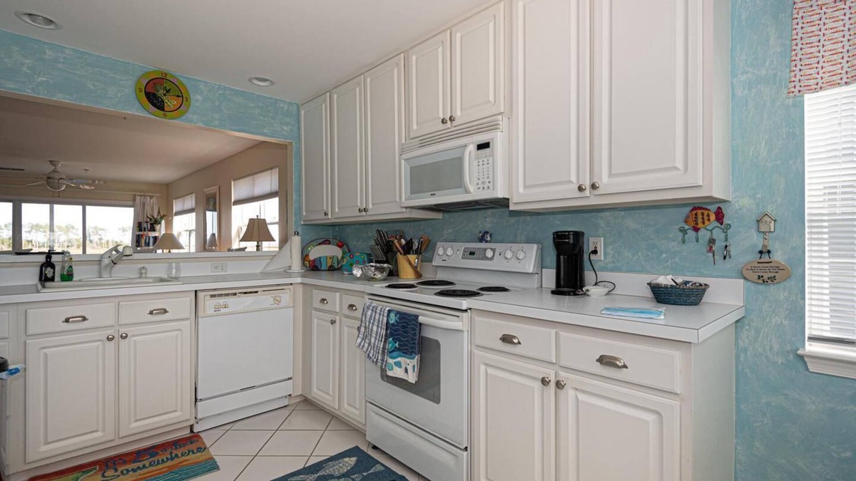 Ocean View Condo | Second story condo with beautiful and relaxing views of Indian River Bay!