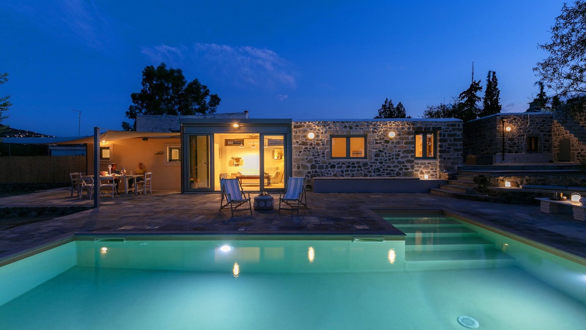 Aegina Cottage | Secret Garden Cottage - Serene & Private