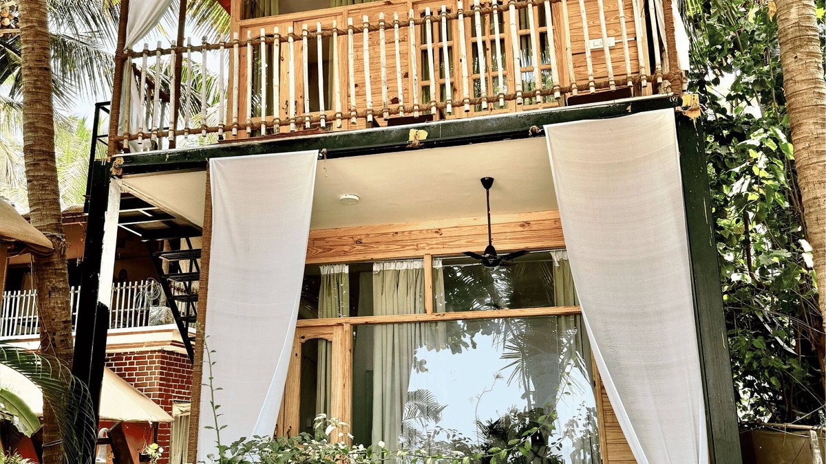 Agonda House | Secret Garden - Premium Hut #3