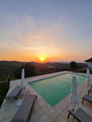 Neive Bed & Breakfast | Sedendo e Mirando B&B