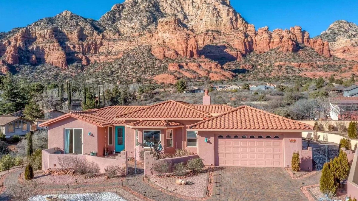 West Sedona House | Sedona Bliss - Spacious West Sedona home with STUNNING Red Rock views.