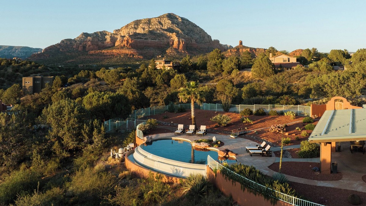 West Sedona House | Sedona Infinity Pool Paradise | Red Rock Views | Hot Tub