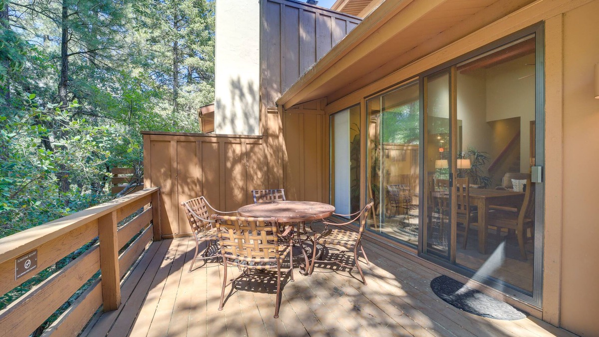 Sedona House | Sedona Townhouse by Creek w/ Private Deck