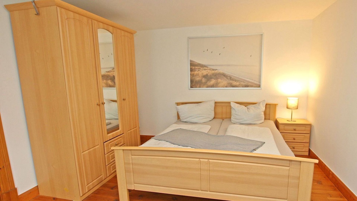 Muritz Apartment | SEE 11041 - owl - guest room Ankershagen SEE 11040