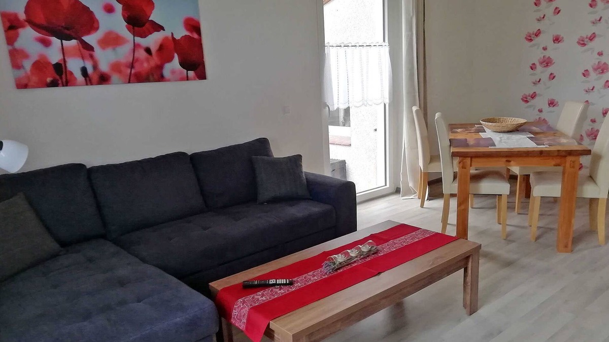 Qualzow House | SEE 9732 - big house - pet friendly holiday houses Qualzow SEE 9730