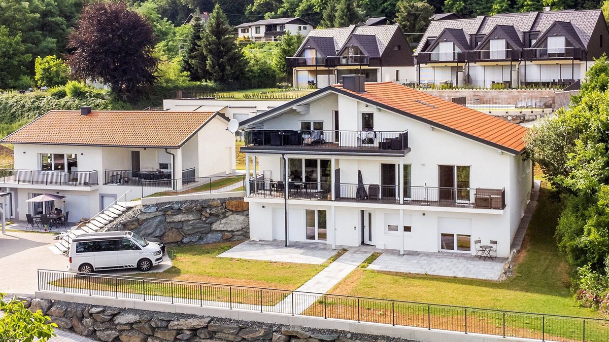 Augsdorf Apartment | Seeblick-Apartment in Velden