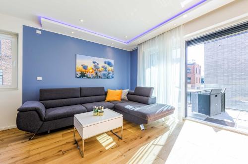 Muritz Apartment | SeeGlück Malchow - Stilvolle Maisonette mit Balkonen & Seeblick