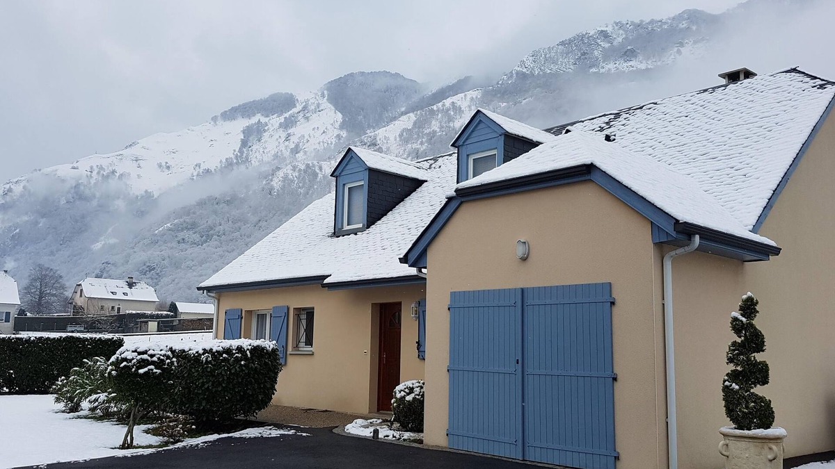 Gere-Belesten House | Seen on the mountain. Well located for our spa friends. skiers and hikers.