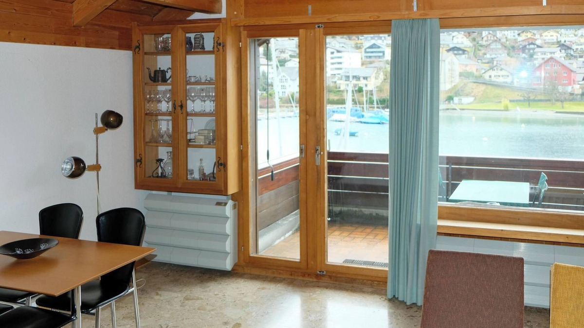 Spiez Apartment | Seewohnung 1 by Interhome