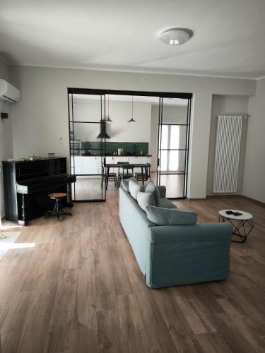 Palermo Apartment | Selenite Home